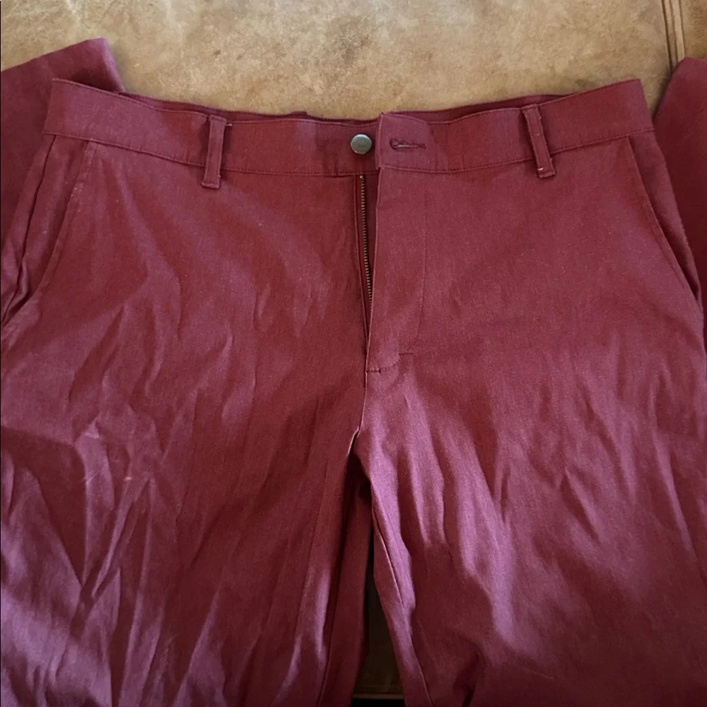 Mizzen+Main Maroon Pants